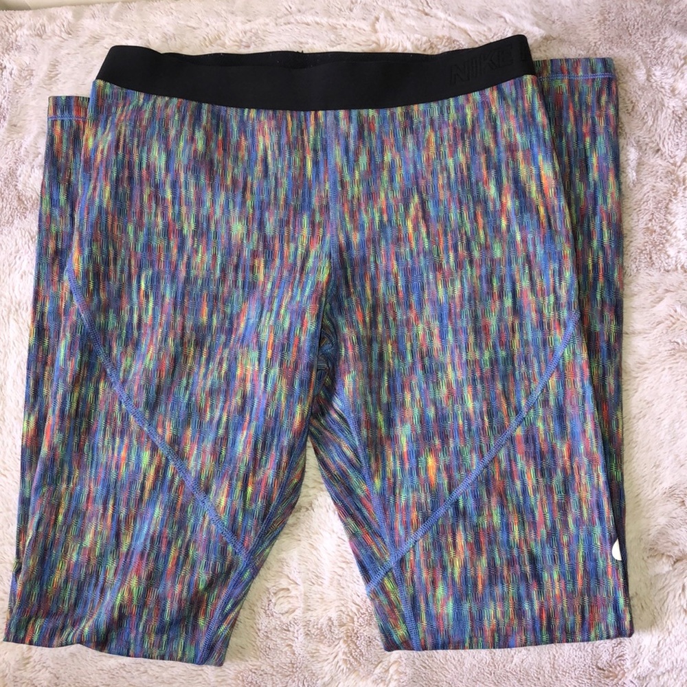Nike pro hyper warm leggings
